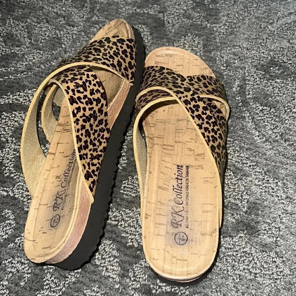 •RK Collection• ​​ - Picture 3 of 5